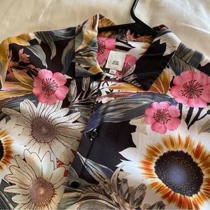 Fun Floral Print Button Up